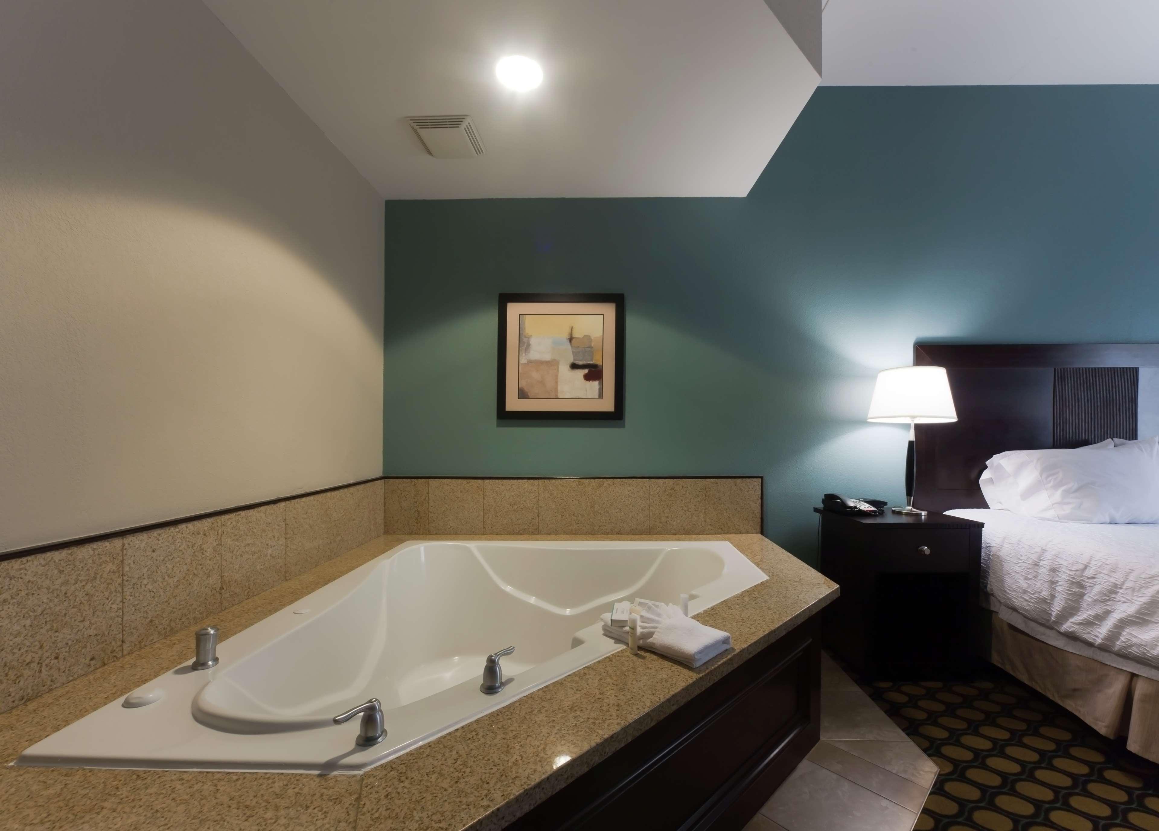 Hampton Inn North Brunswick Nj Εξωτερικό φωτογραφία