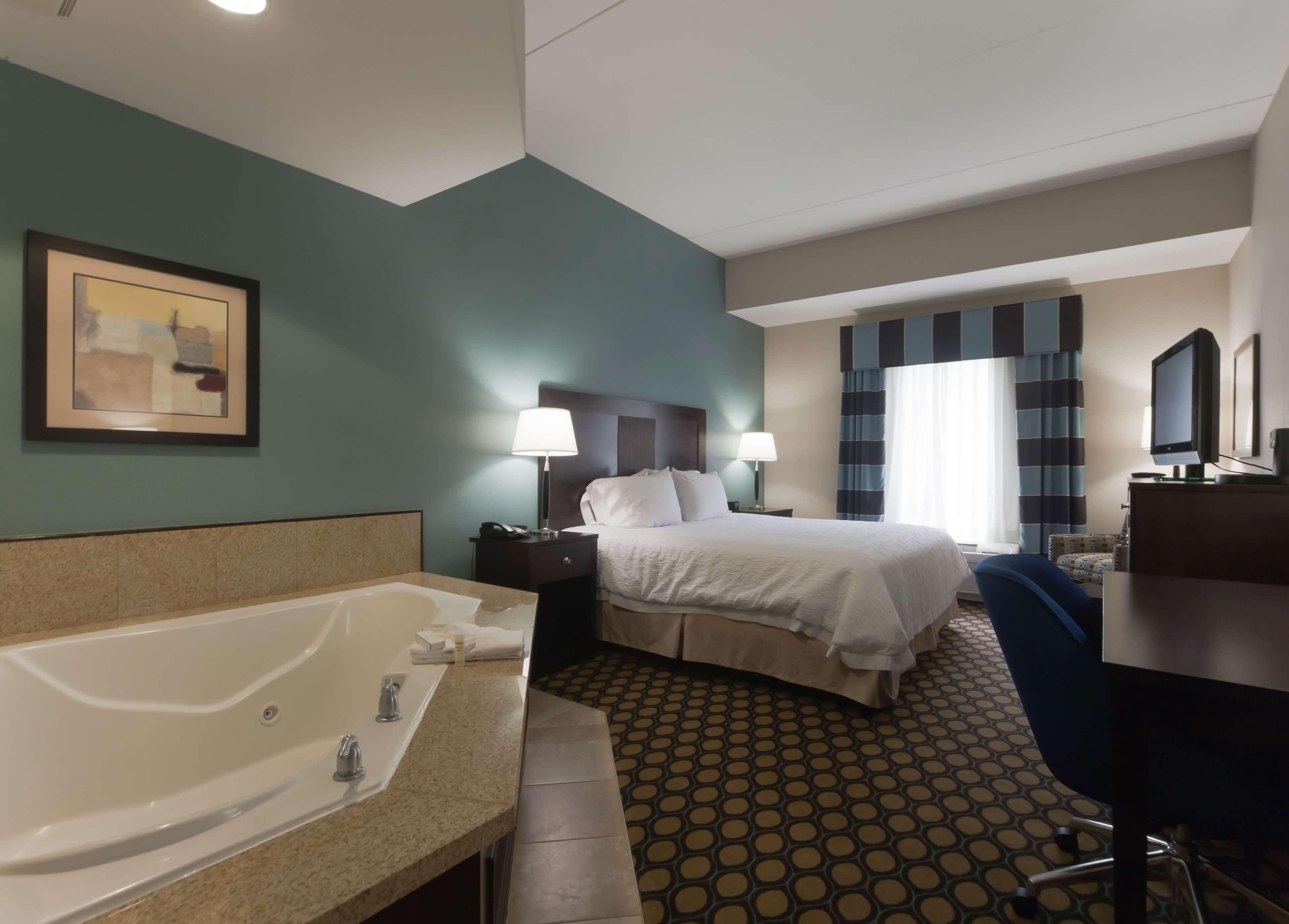 Hampton Inn North Brunswick Nj Εξωτερικό φωτογραφία