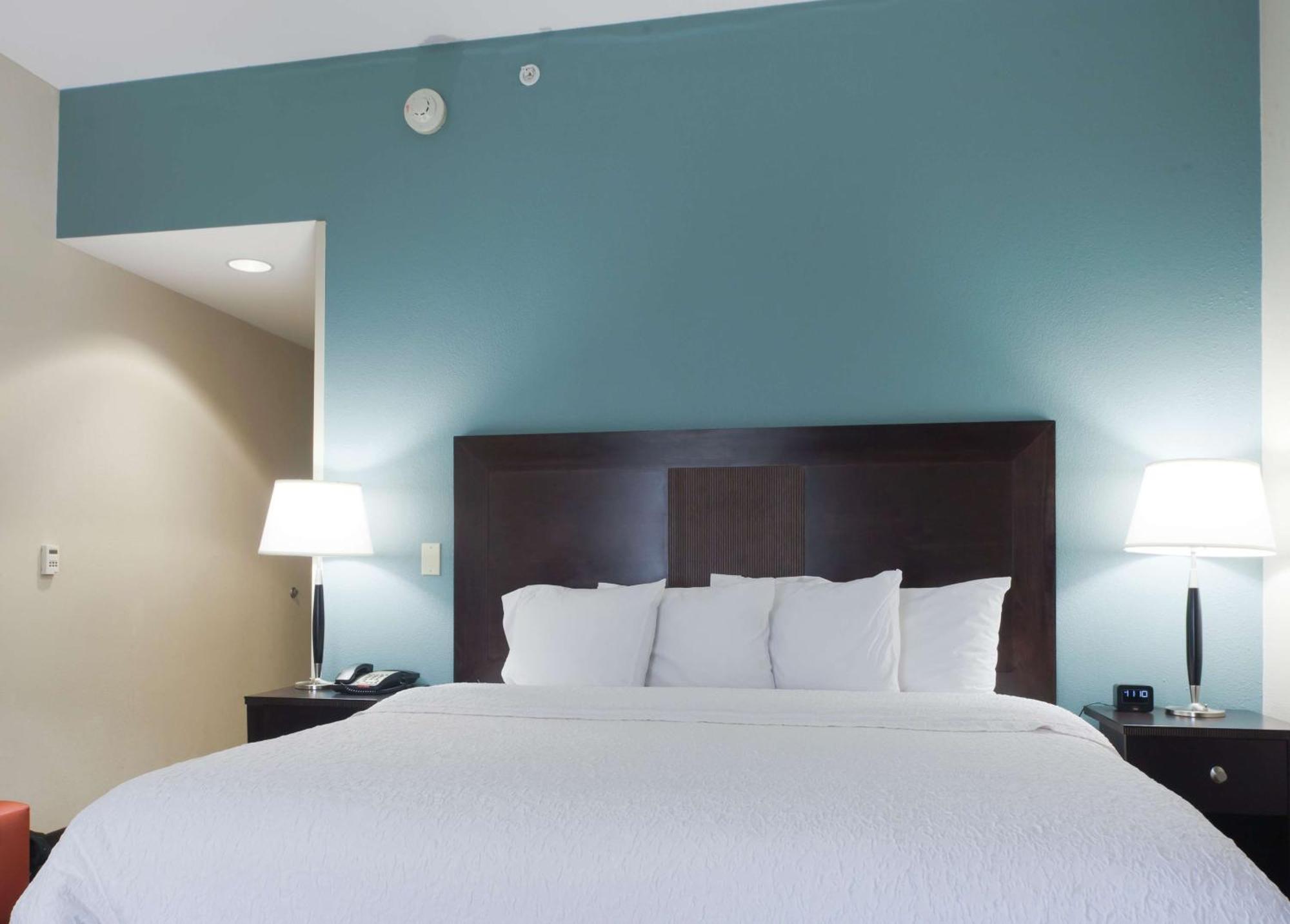 Hampton Inn North Brunswick Nj Εξωτερικό φωτογραφία