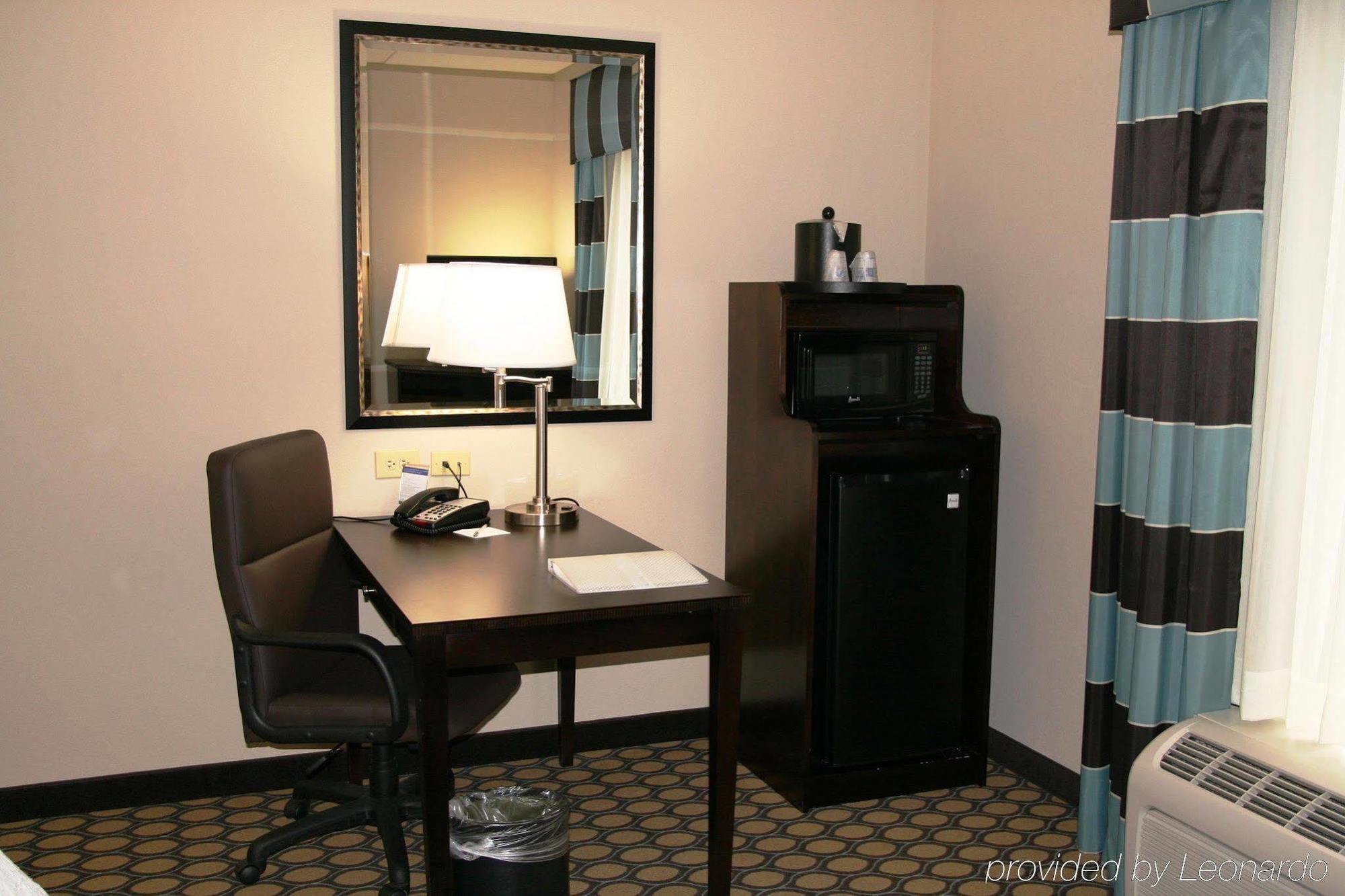 Hampton Inn North Brunswick Nj Εξωτερικό φωτογραφία