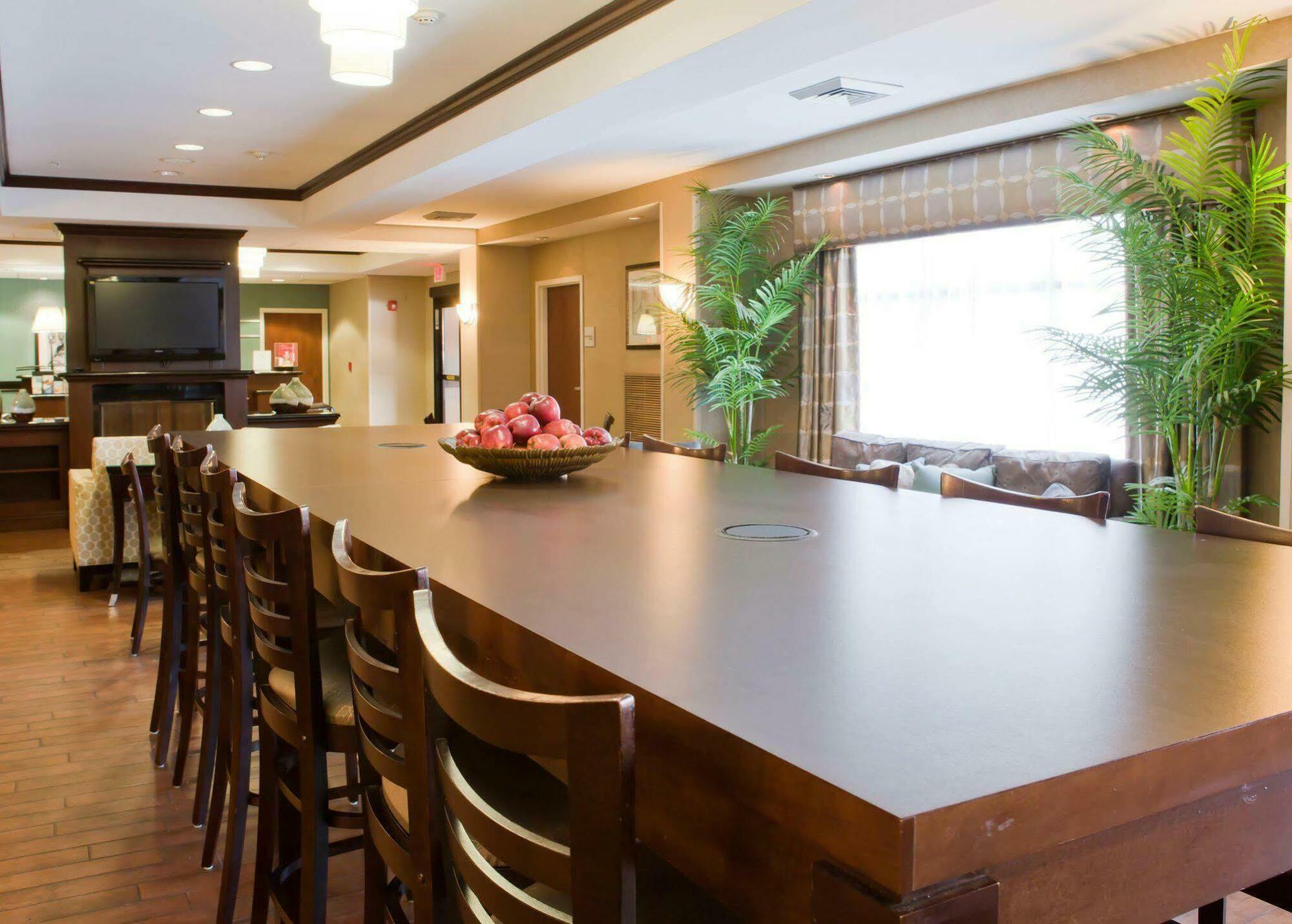 Hampton Inn North Brunswick Nj Εξωτερικό φωτογραφία
