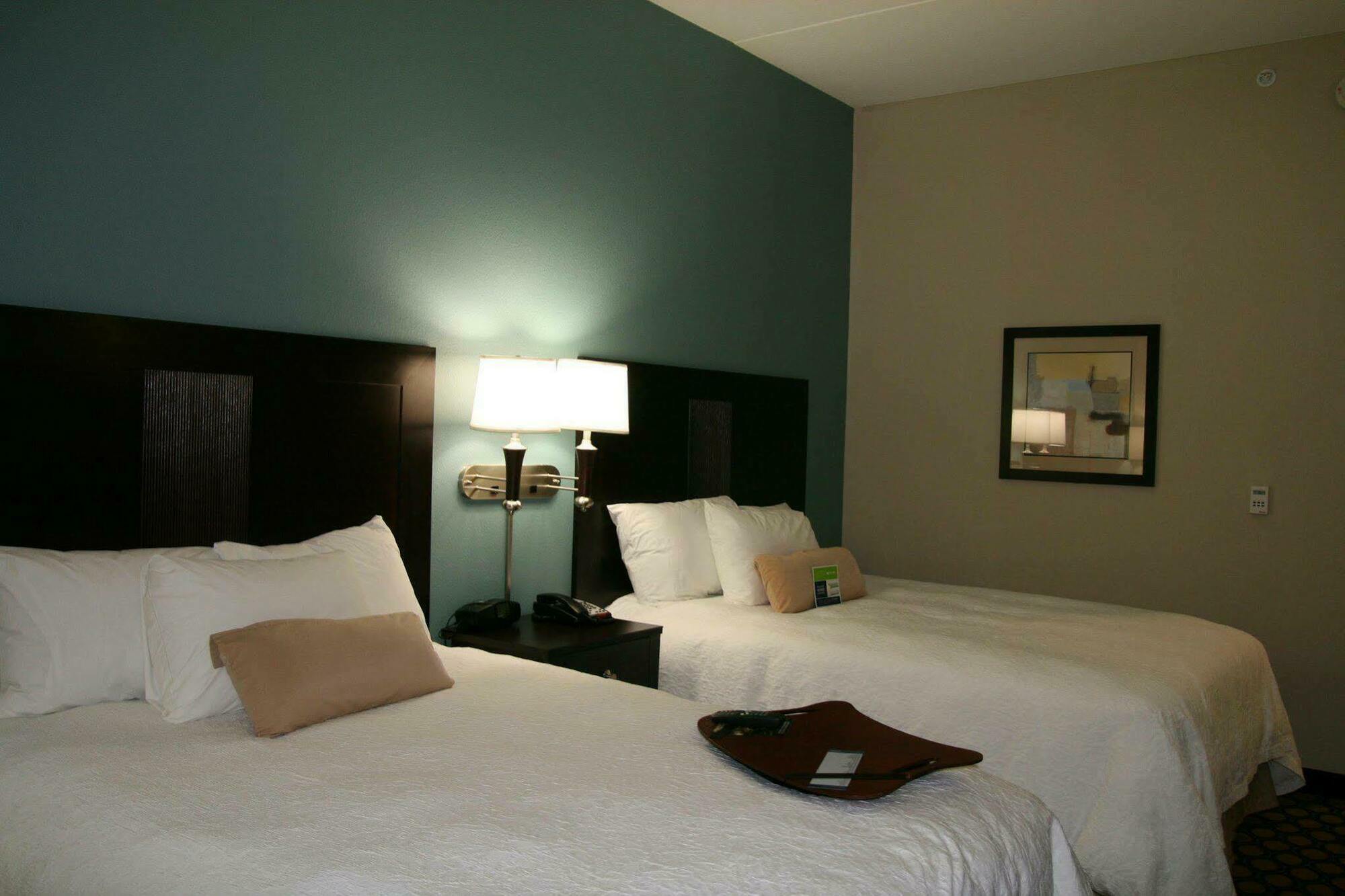 Hampton Inn North Brunswick Nj Εξωτερικό φωτογραφία