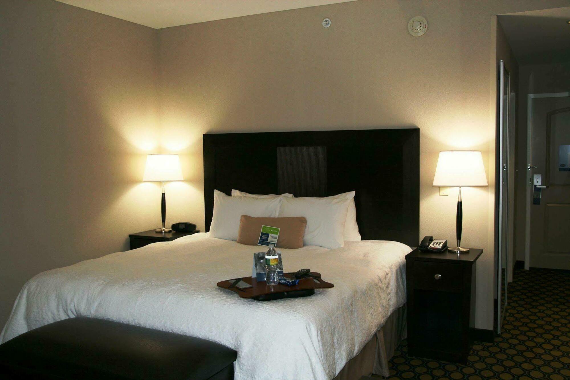 Hampton Inn North Brunswick Nj Εξωτερικό φωτογραφία